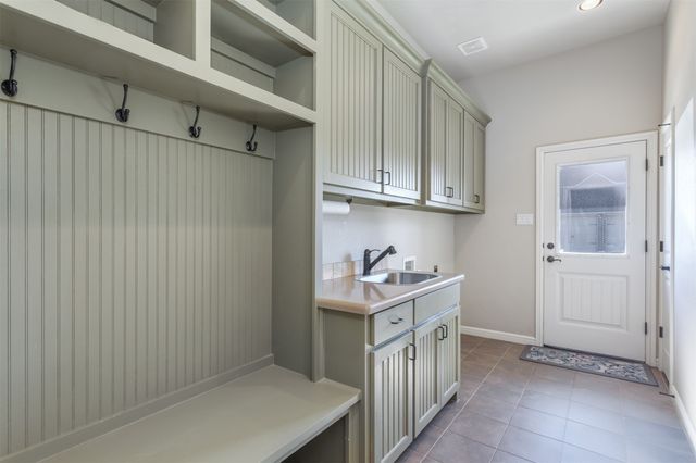 109 Post Oak Drive, Krugerville, TX 76227