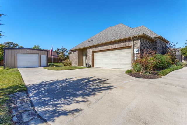 109 Post Oak Drive, Krugerville, TX 76227