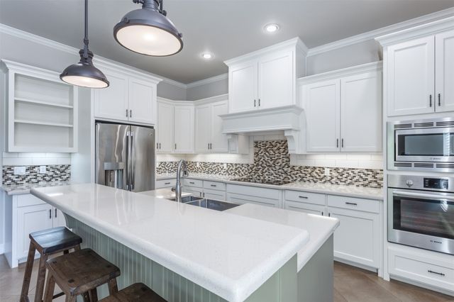 109 Post Oak Drive, Krugerville, TX 76227