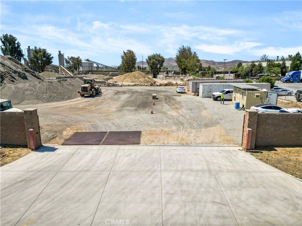 1980 Goetz Road, Perris, CA 92570 — photo 3