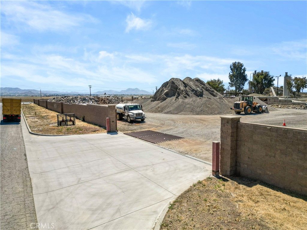 1980 Goetz Road, Perris, CA 92570 — photo 4
