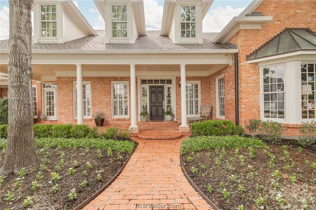 1004 Sonoma Circle, College Station, TX 77845