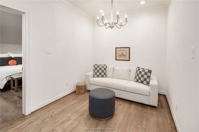 1004 Sonoma Circle, College Station, TX 77845