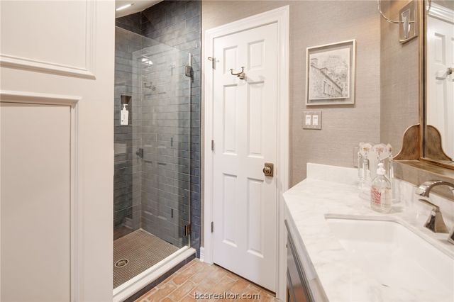 1004 Sonoma Circle, College Station, TX 77845