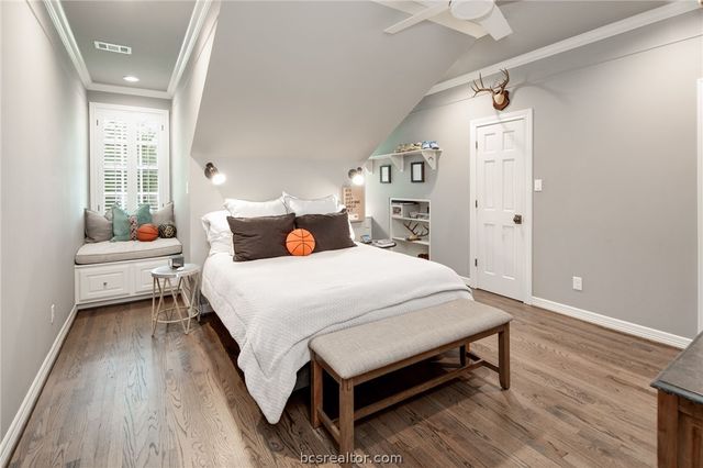 1004 Sonoma Circle, College Station, TX 77845