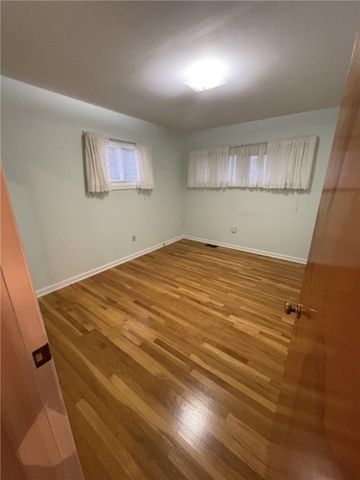 26 Shannon Street, Bath, NY 14810