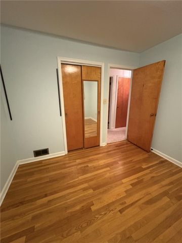 26 Shannon Street, Bath, NY 14810