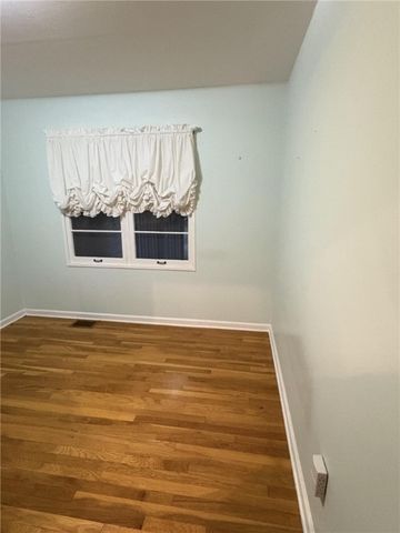 26 Shannon Street, Bath, NY 14810