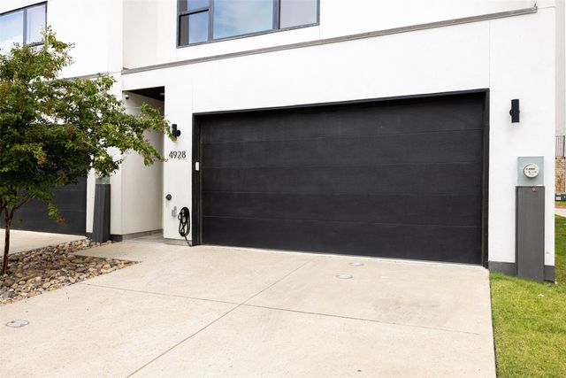 4928 Blaynes View Road, The Colony, TX 75056