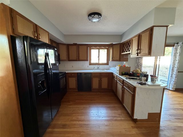 3941 E 26th Street, Des Moines, IA 50317