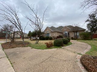 200 Hawthorne Drive, Murphy, TX 75094