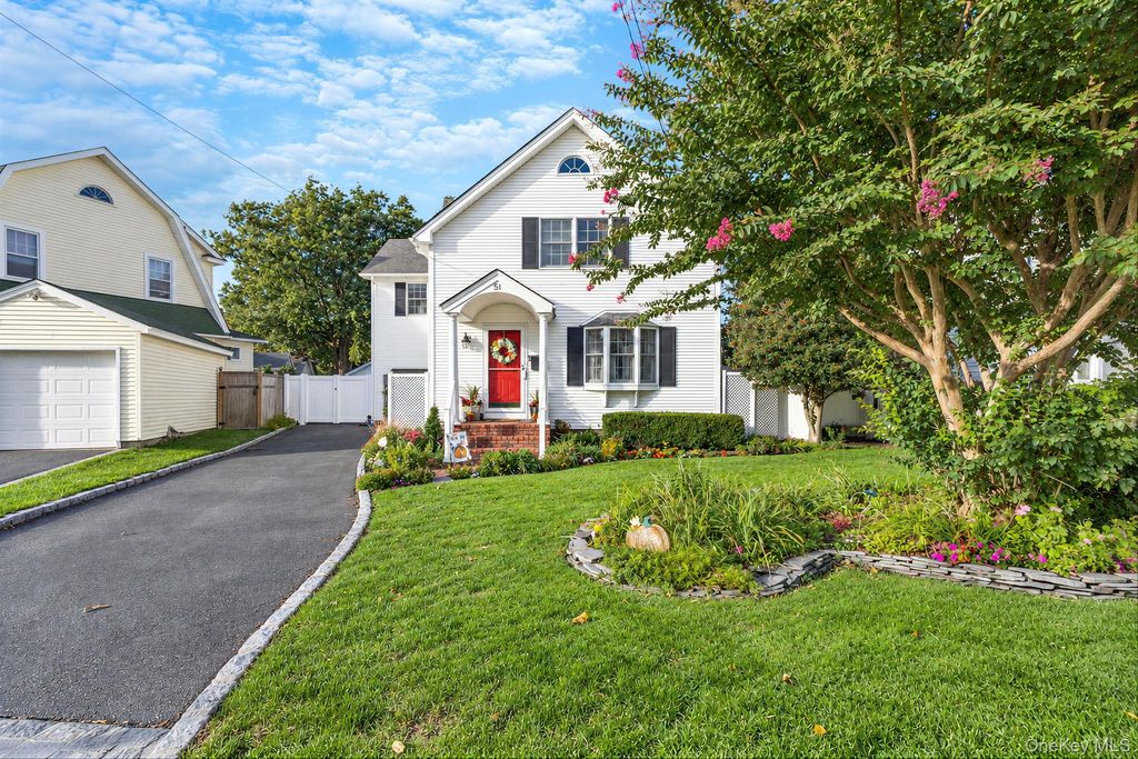 51 Marvin Street, Patchogue, NY 11772 — photo 2