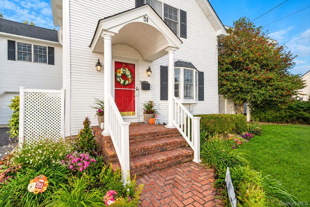 51 Marvin Street, Patchogue, NY 11772 — photo 3