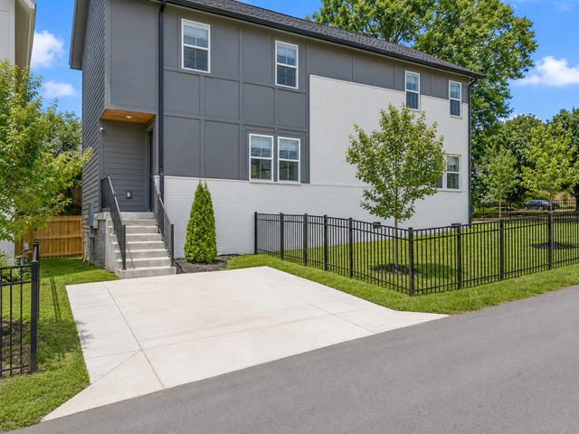 323 Whitsett Rd, Nashville, TN 37210