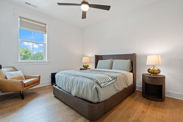 323 Whitsett Rd, Nashville, TN 37210