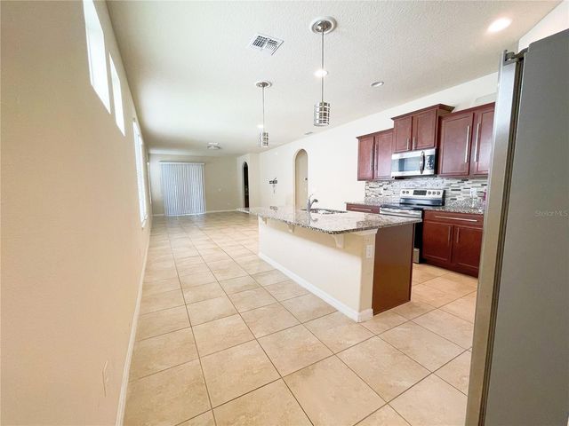 16229 PEBBLE BLUFF LOOP, Winter Garden, FL 34787
