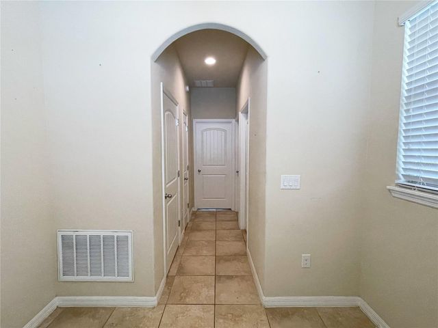 16229 PEBBLE BLUFF LOOP, Winter Garden, FL 34787