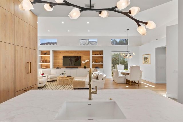 12593 Mallet Circle, Wellington, FL 33414