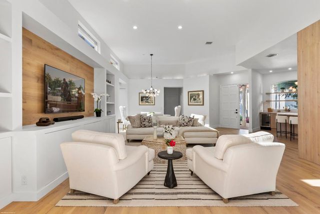 12593 Mallet Circle, Wellington, FL 33414