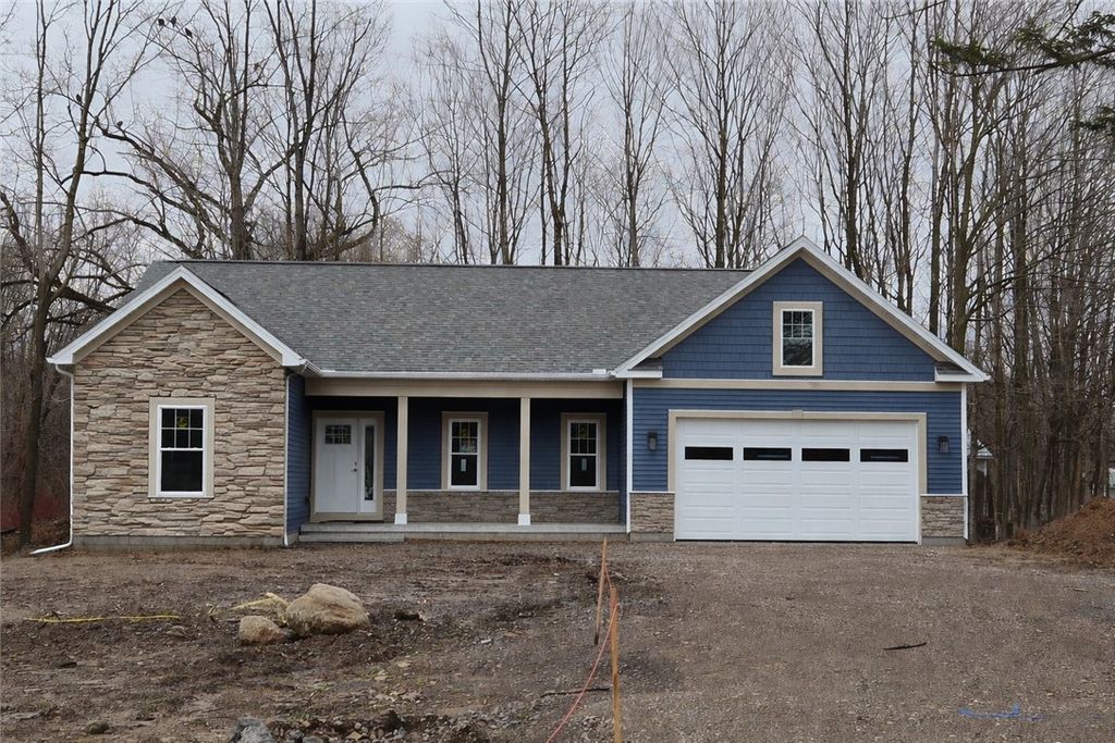 7078 Ontario Center Road, Ontario, NY 14519