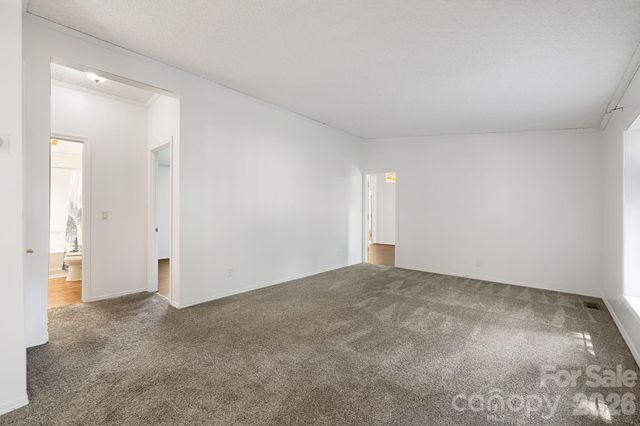 45 Shelby Road, Asheville, NC 28806
