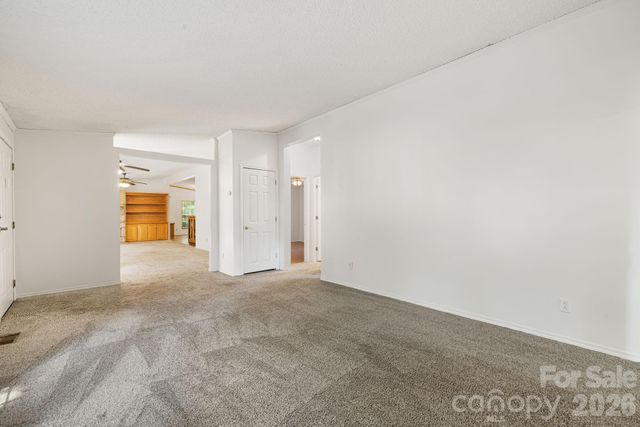 45 Shelby Road, Asheville, NC 28806