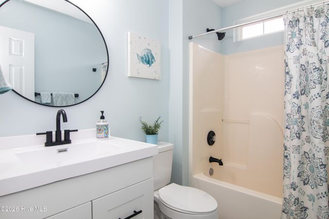 10036 Hidden Branches Drive, Leland, NC 28451