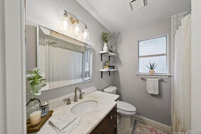 764 Garden Meadow, Universal City, TX 78148