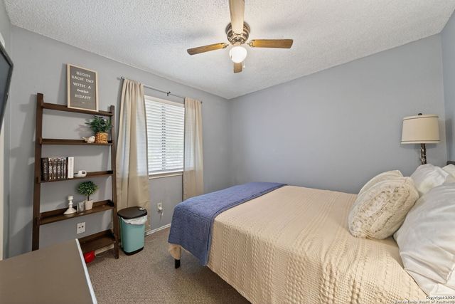 764 Garden Meadow, Universal City, TX 78148