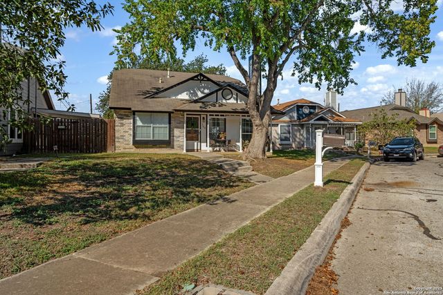 764 Garden Meadow, Universal City, TX 78148