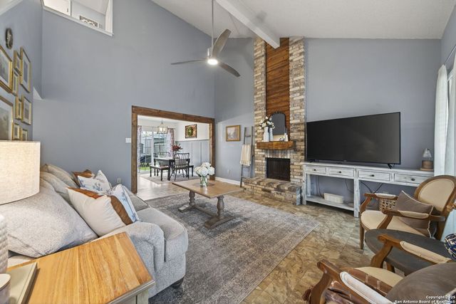 764 Garden Meadow, Universal City, TX 78148