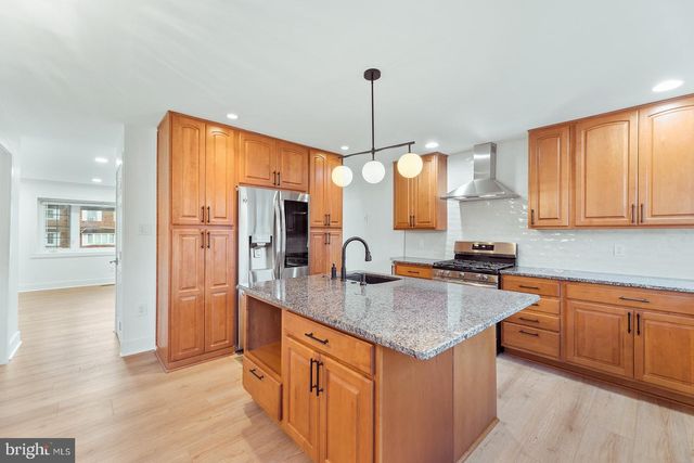 12608 MEDFORD RD, Philadelphia, PA 19154