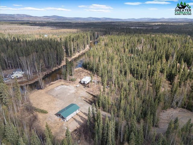 2432 WHITMAN ROAD, North Pole, AK 99705