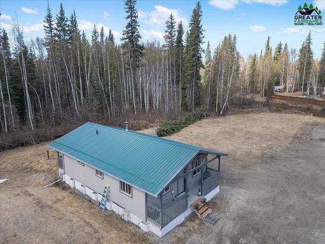 2432 WHITMAN ROAD, North Pole, AK 99705