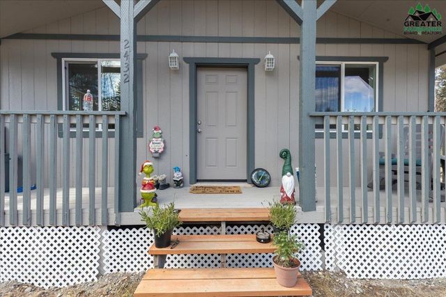 2432 WHITMAN ROAD, North Pole, AK 99705