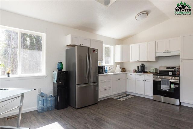 2432 WHITMAN ROAD, North Pole, AK 99705