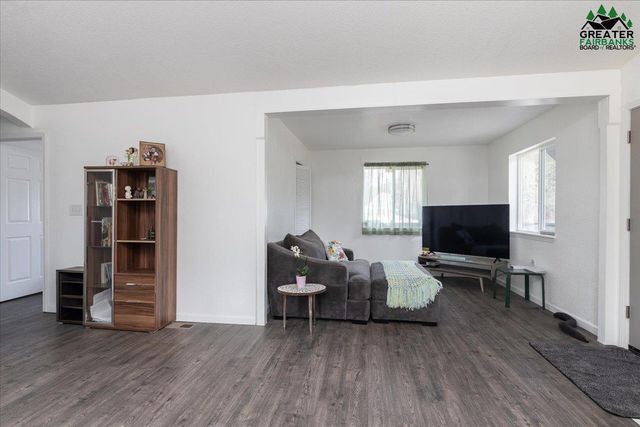 2432 WHITMAN ROAD, North Pole, AK 99705