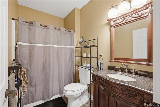 1350 Bald Eagle Lake Road, Ortonville, MI 48462
