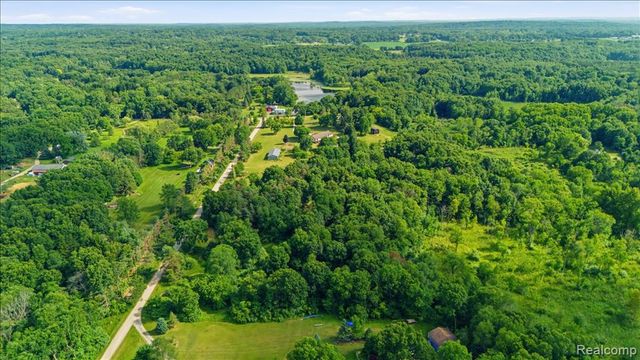 1350 Bald Eagle Lake Road, Ortonville, MI 48462