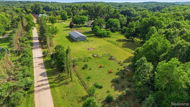 1350 Bald Eagle Lake Road, Ortonville, MI 48462