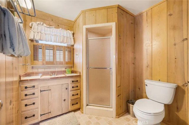 244 John Muir, Lake Arrowhead, CA 92352