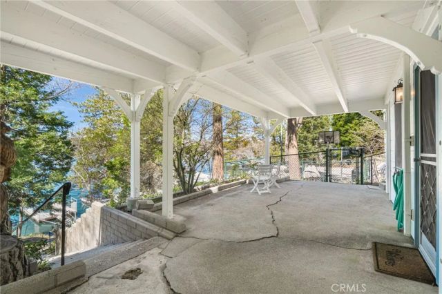 244 John Muir, Lake Arrowhead, CA 92352