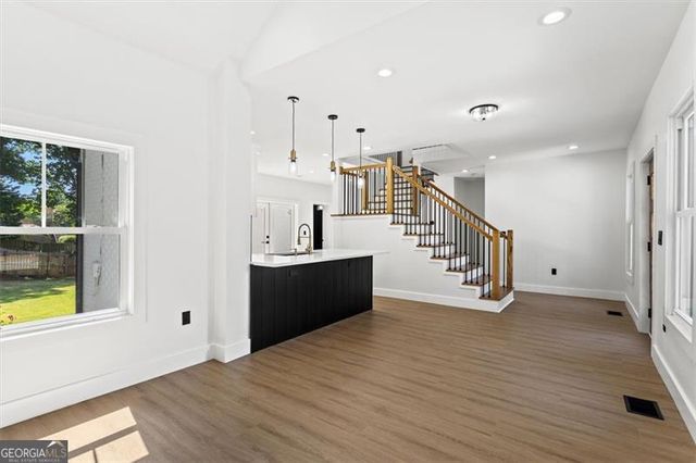 525 MEDLOCK, Decatur, GA 30030