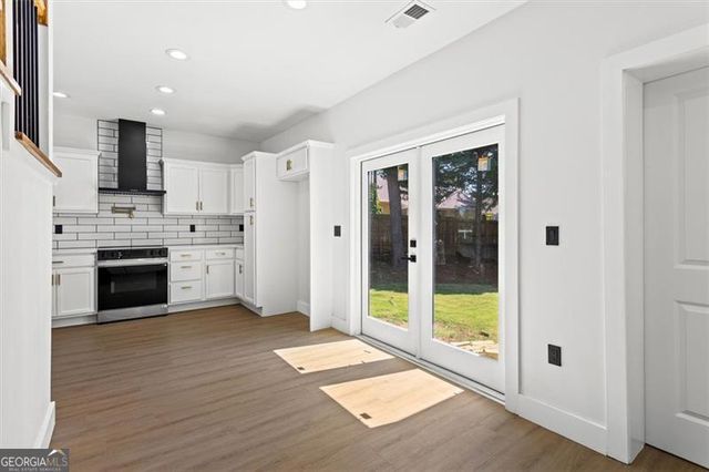 525 MEDLOCK, Decatur, GA 30030
