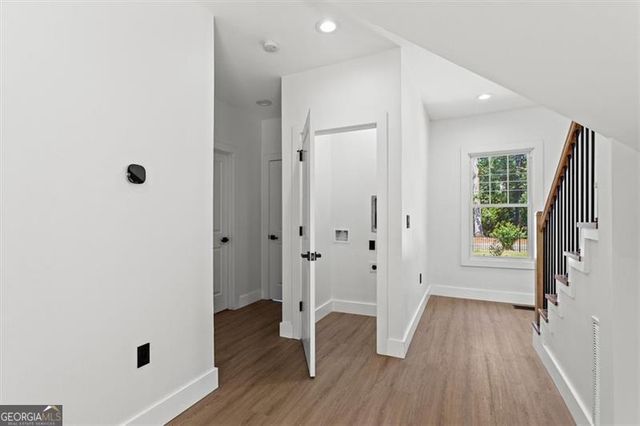 525 MEDLOCK, Decatur, GA 30030