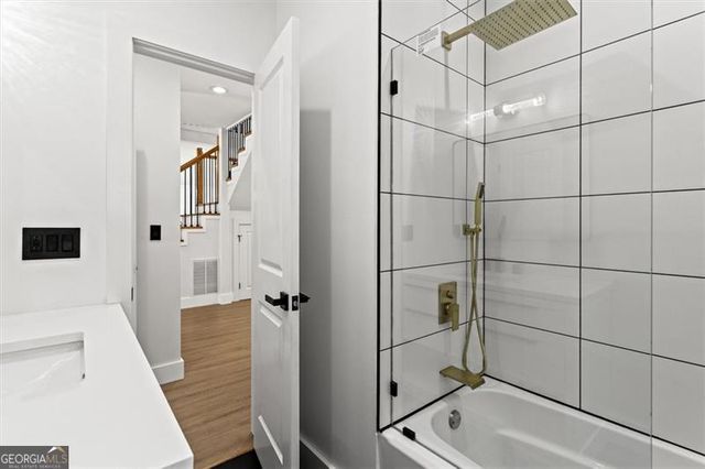 525 MEDLOCK, Decatur, GA 30030