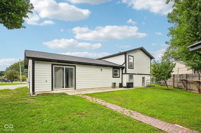 8033 Wysong Drive, Indianapolis, IN 46219