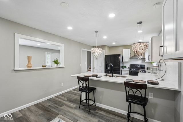 8033 Wysong Drive, Indianapolis, IN 46219