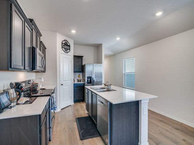 616 Cherrybark Drive, Royse City, TX 75189