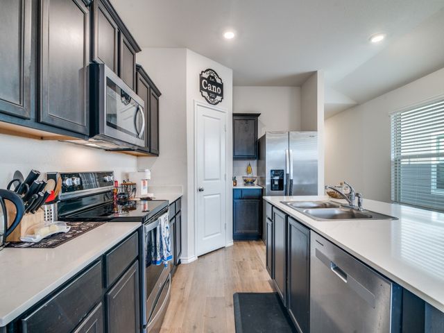 616 Cherrybark Drive, Royse City, TX 75189